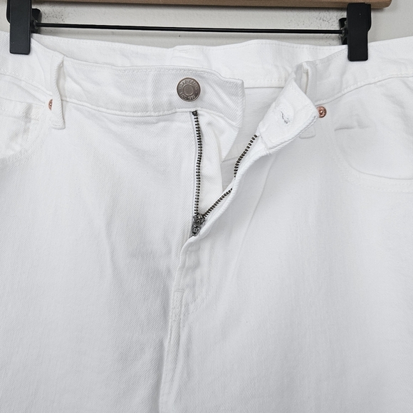 GAP High Rise Stride Wide-Leg Ankle Jeans in Optic White Size 16R - Picture 6 of 10